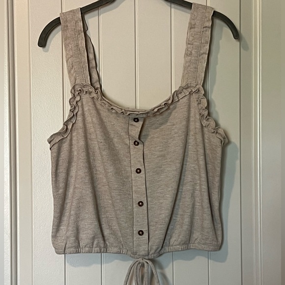 Tan crop scrunch tie top - Picture 1 of 4